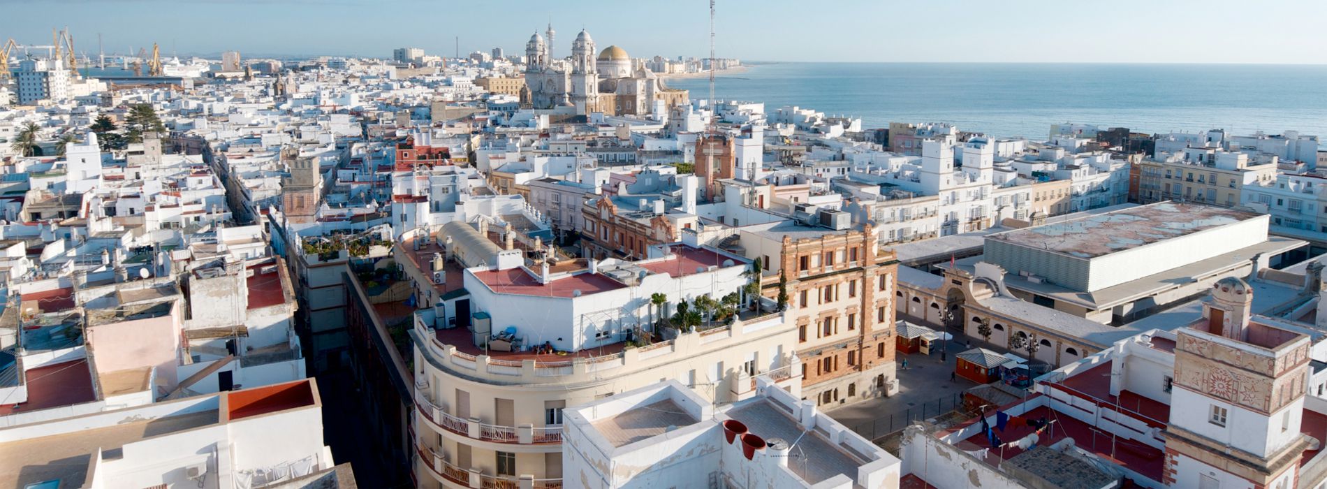 Descubra nuestra gran oferta inmobiliaria Cadiz, San Fernando, Puerto Real, Chiclana de la Frontera. CADIZ HOGAR (SERVICIOS INMOBILIARIOS) en Cádiz